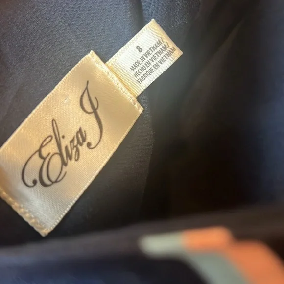 Eliza J Chevron Blue Stripe Fit And Flare Dress with pockets size 8 - Picture 9 of 13